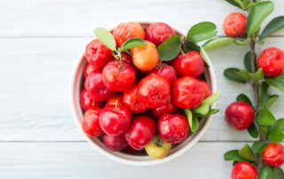 What is acerola cherry good for and how does it work?